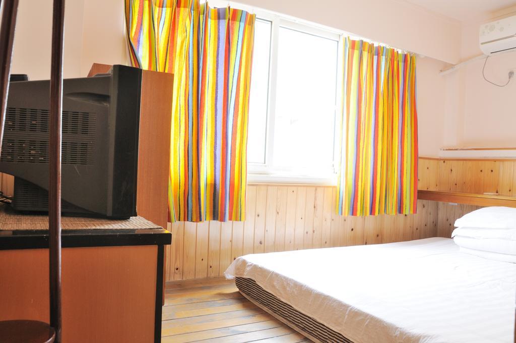 Chengdu Luojiaodian Hostel エクステリア 写真