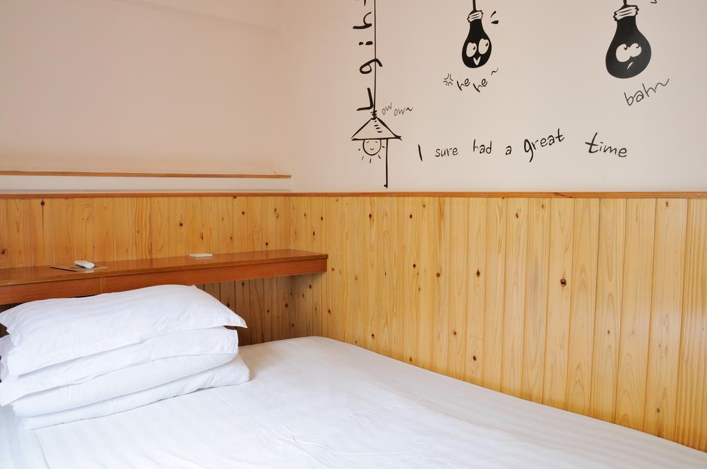 Chengdu Luojiaodian Hostel エクステリア 写真